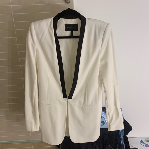 BCBGMaxAzria White Blazer with Shoulder Pads - Picture 1 of 3